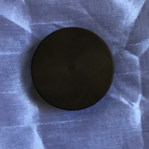 vintage 1990s holographic Metal Pog slammer yin yang - Picture 2 of 3